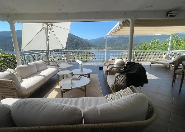 Вилла Con Piscina, Jacuzzi Y Basket Junto Al De El Burguillo